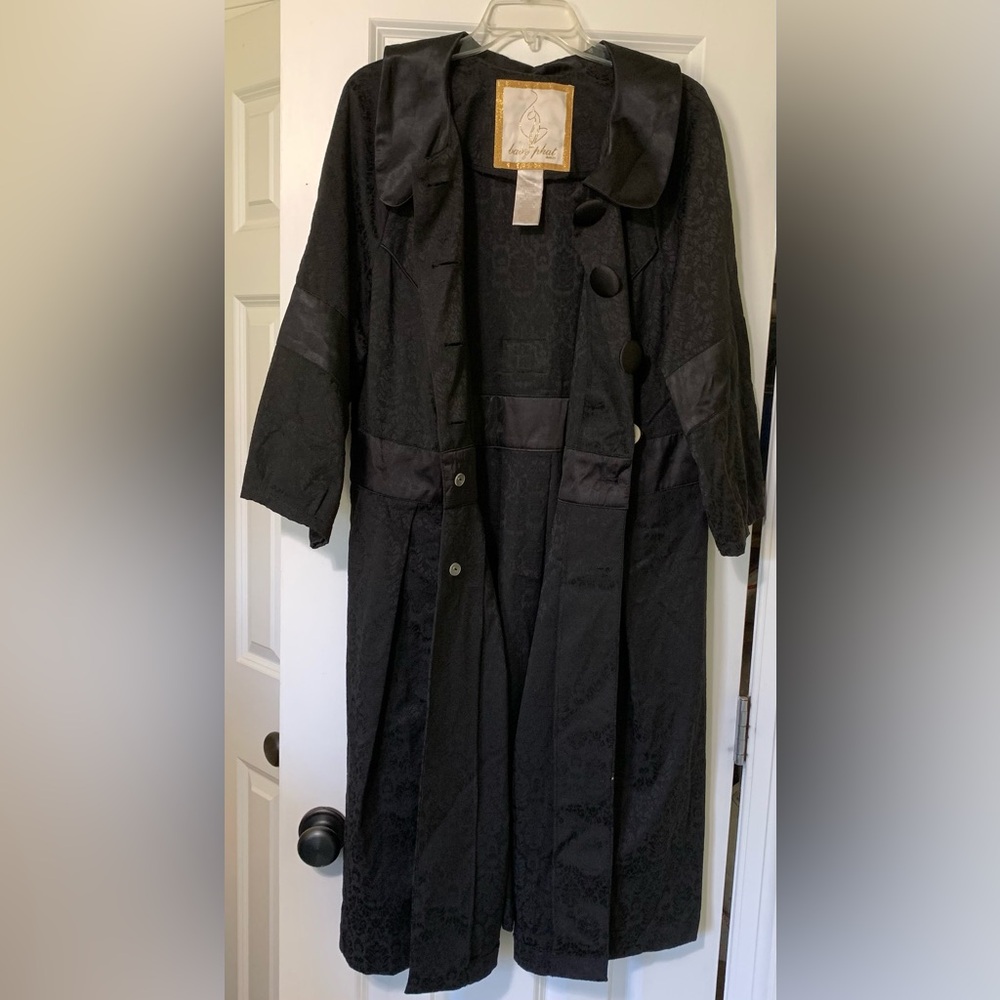 VTG Trench Duster Black Brocade Print Coat 90s Y2K Wrap Layer Goth
